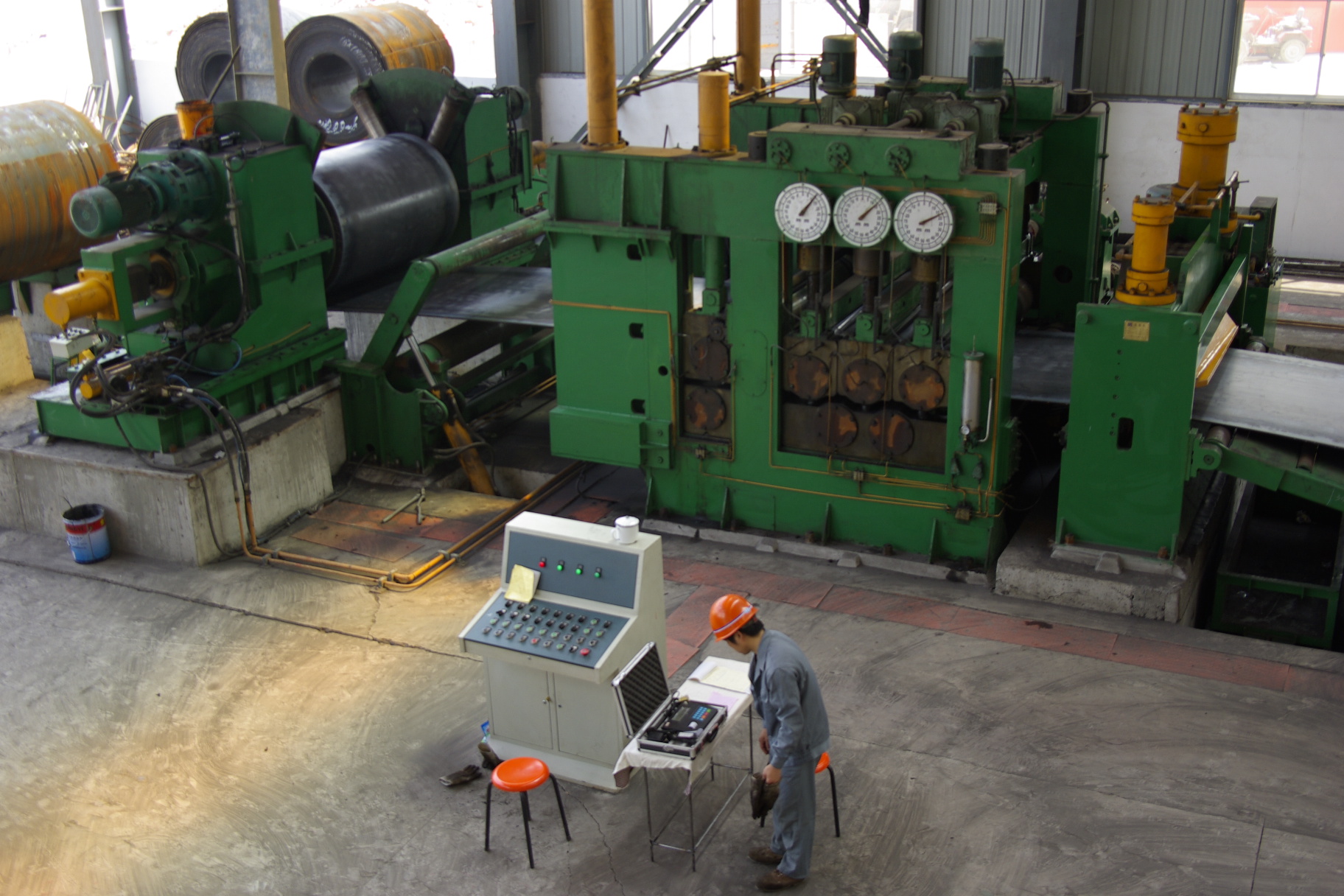 High Productivity Metal Straightening and Cross Cutting Machine for Steel Sheets