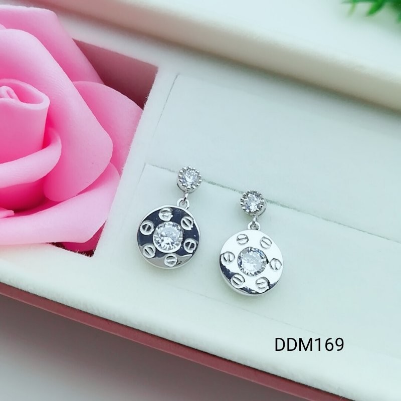 2018 New latest design of pearl earrings fashion pearl earrings YW188