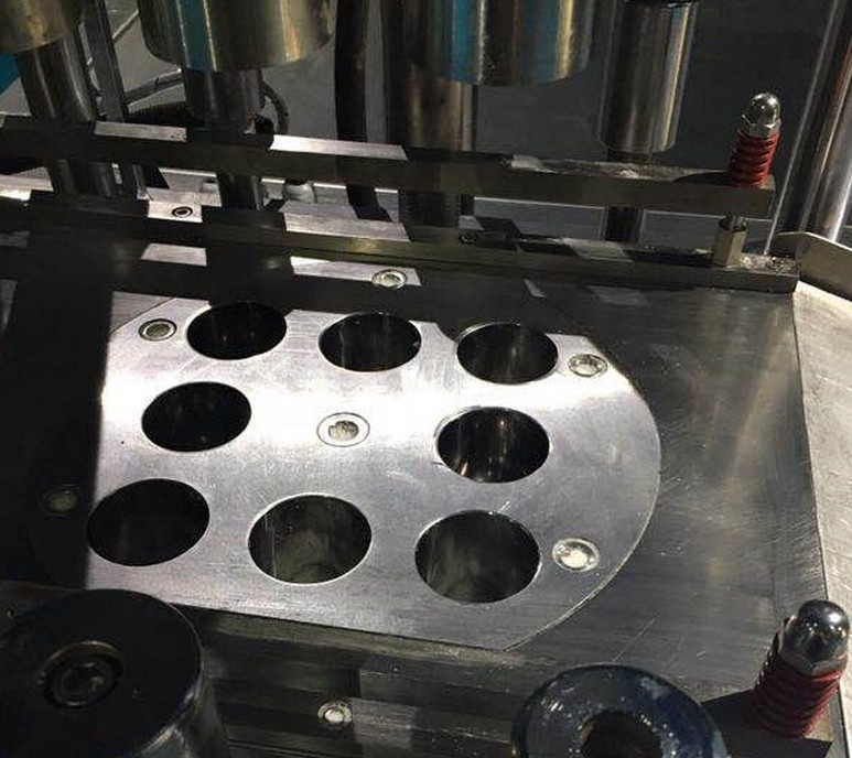 15KG Weight Hydraulic Pneumatic Bath Bomb Ball Pressing Machine with Easy Operation
