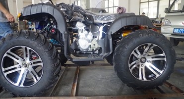 Electric Atv Quad Bike 1500W / 2000W DC Brushless Motor With Four Bright Lights