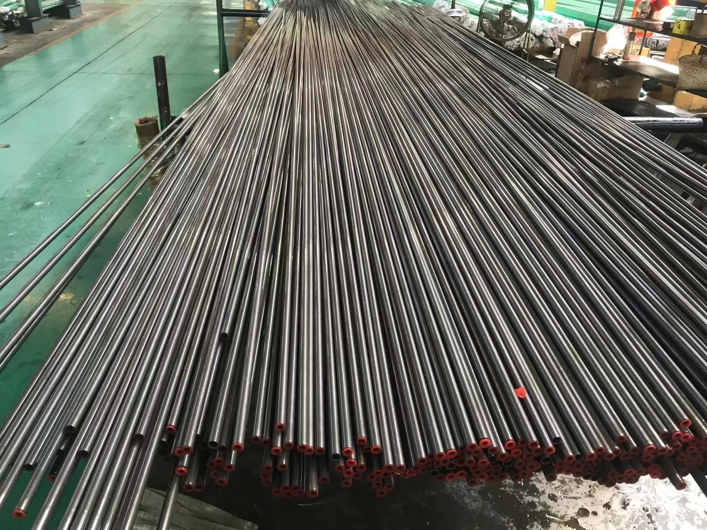 ASTM TP321 1Cr18Ni9Ti SUS321 Stainless Steel Seamless Pipe DIN1.4541 Round Pipe 60*10MM