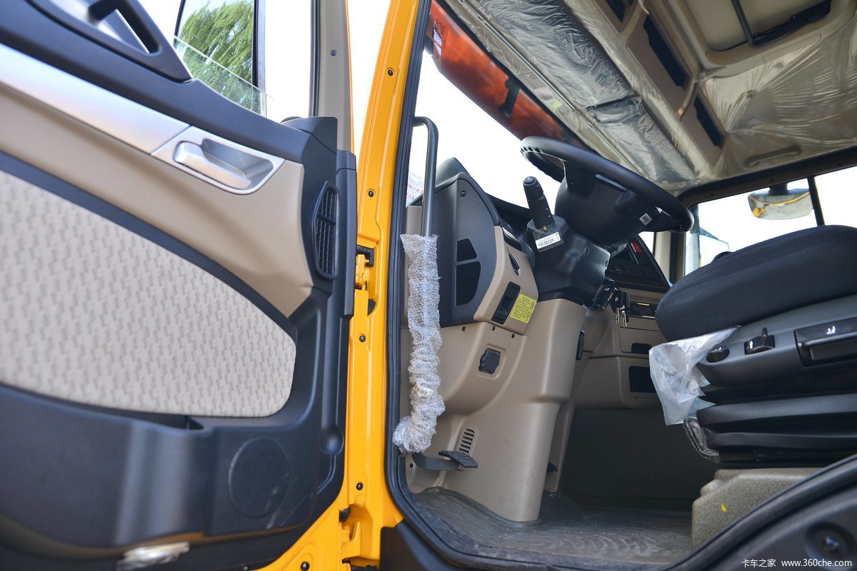 Manual Transmission Type Sinotruck Howo TX 400hp 6x4 Mining Dump Trucks for 2023 2024