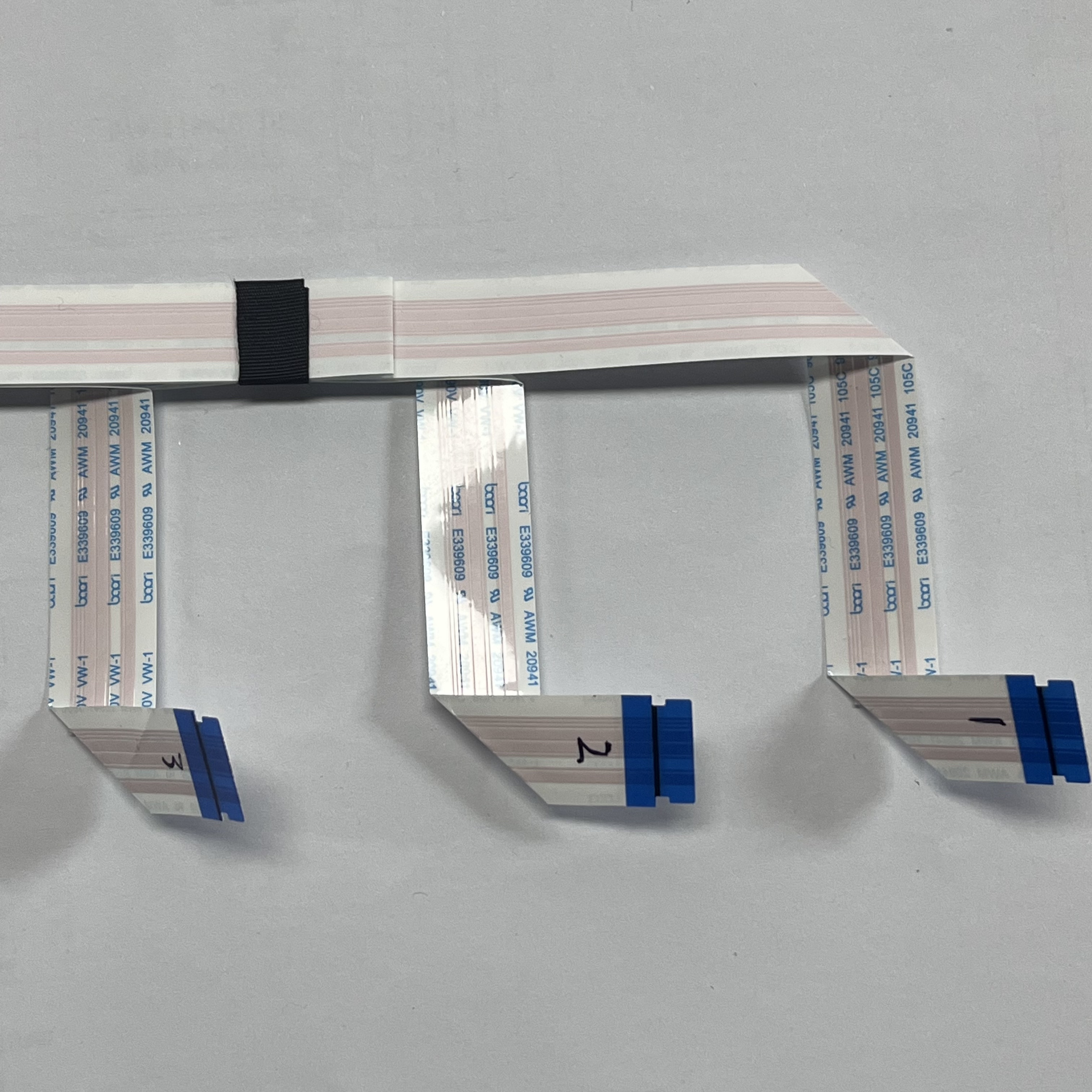 High Efficiency Industrial Electric Wire And Cable 300*160mm Stable