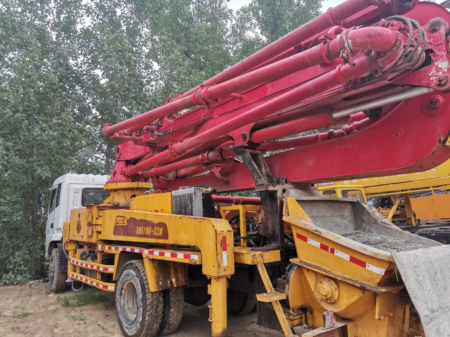 Zoomlion Sany Used Mechanical Equipment , 56m Second Hand Pump Truck