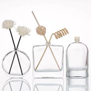 China Empty 100ml Luxury Round Square Clear Glass Reed Diffuser Bottle wholesale