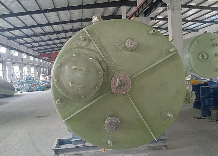 Sewage Treatment Waste Disposal Tank Vertical FRP 16000 Gallon Customzied Color