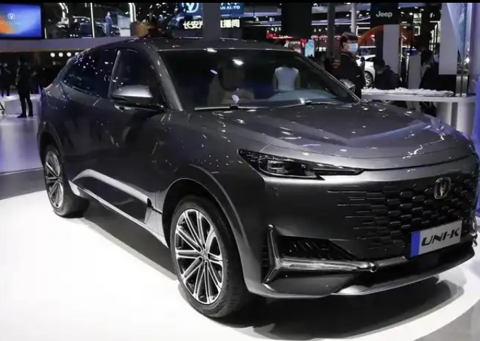 2023 Changan Uni-K 5-door 5-seat SUV 2.0T 233 horsepower Manual Copilot Seat Adjustment