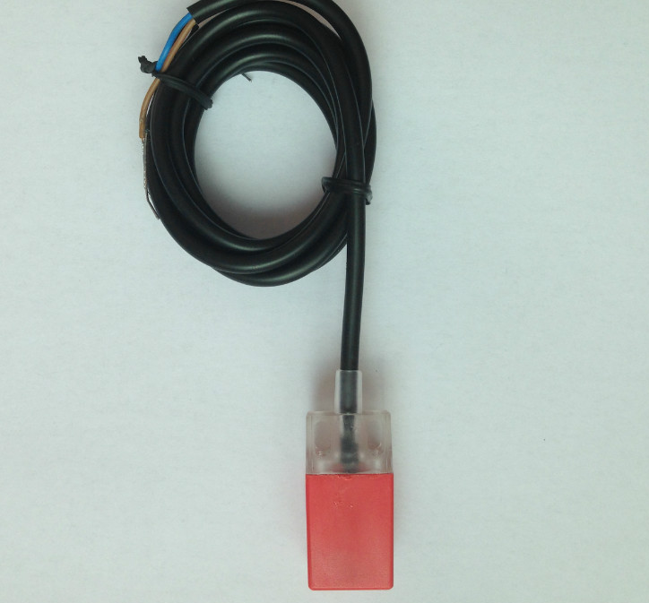 PL-05 DC 6-36V 5 mm distance 3-wire inductive square proximity sensor switch