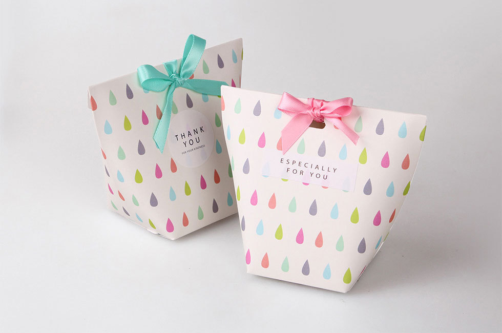 Embossing Printing Handling Custom Gram Folding Wedding Sweet Candy Packaging Carton