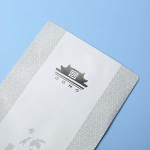 China Face Mask Cosmetic Packaging Bag Metalized 60mic Aluminium Foil Packaging Bags wholesale
