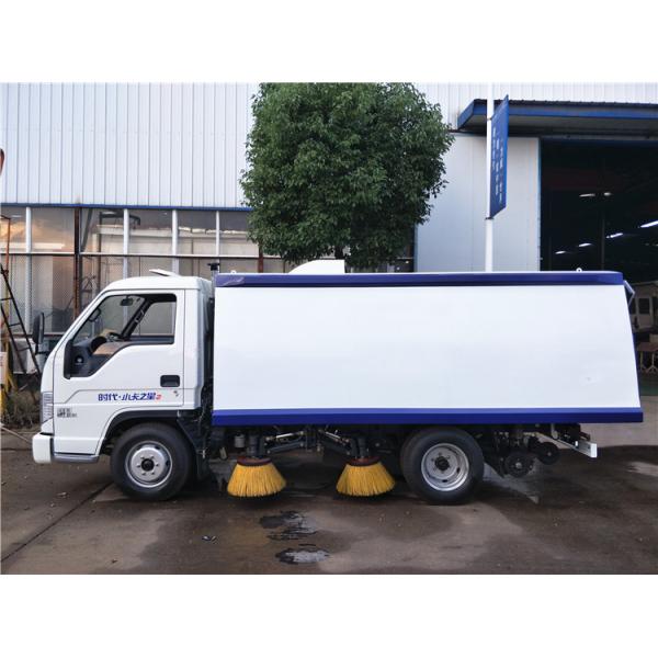 4*2 Foton Mini Road Sweeper Truck 2.5m3 Street Cleaning Trucks