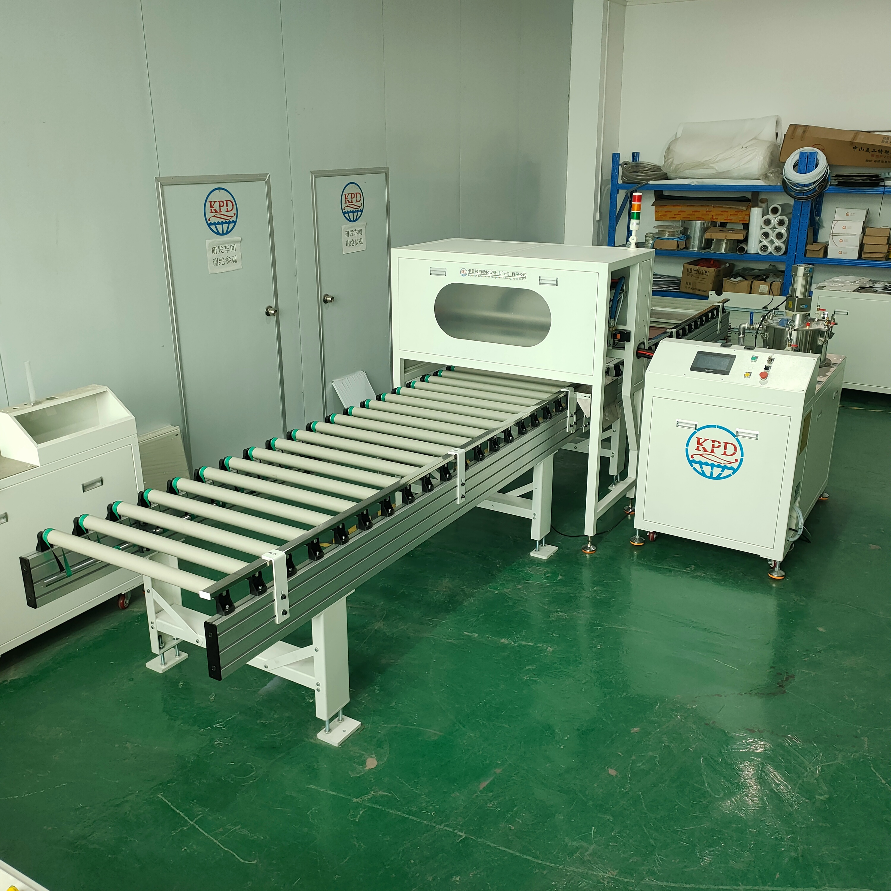 AB Part Polyurethane Adhesive Bonding Machine for Sandwich Panel