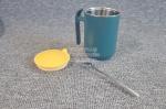 Classic Green Red Detachable Stainless Steel Coffee Mug With Spoon