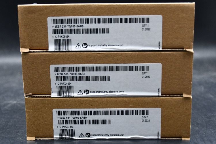 Siemens 6SL3244-0BB12-1FA0 Inverter Drive, 24 V dc, 500 mA