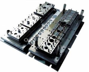 China ECO Friendly Vehicle Auto Bumper Mould , Injection Molding Automotive Parts wholesale