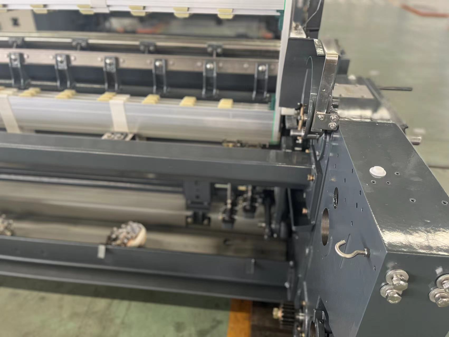 1000 RPM Water Air Jet Loom Machine Double Pump 190cm Dobby Opening Weaving
