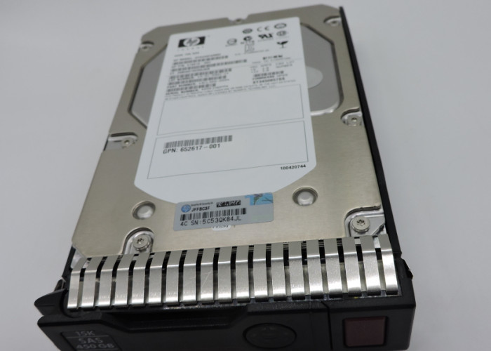 Small Size HP Hard Disk 652615-B21 653951-001 450GB SAS G8 1 Year Warranty