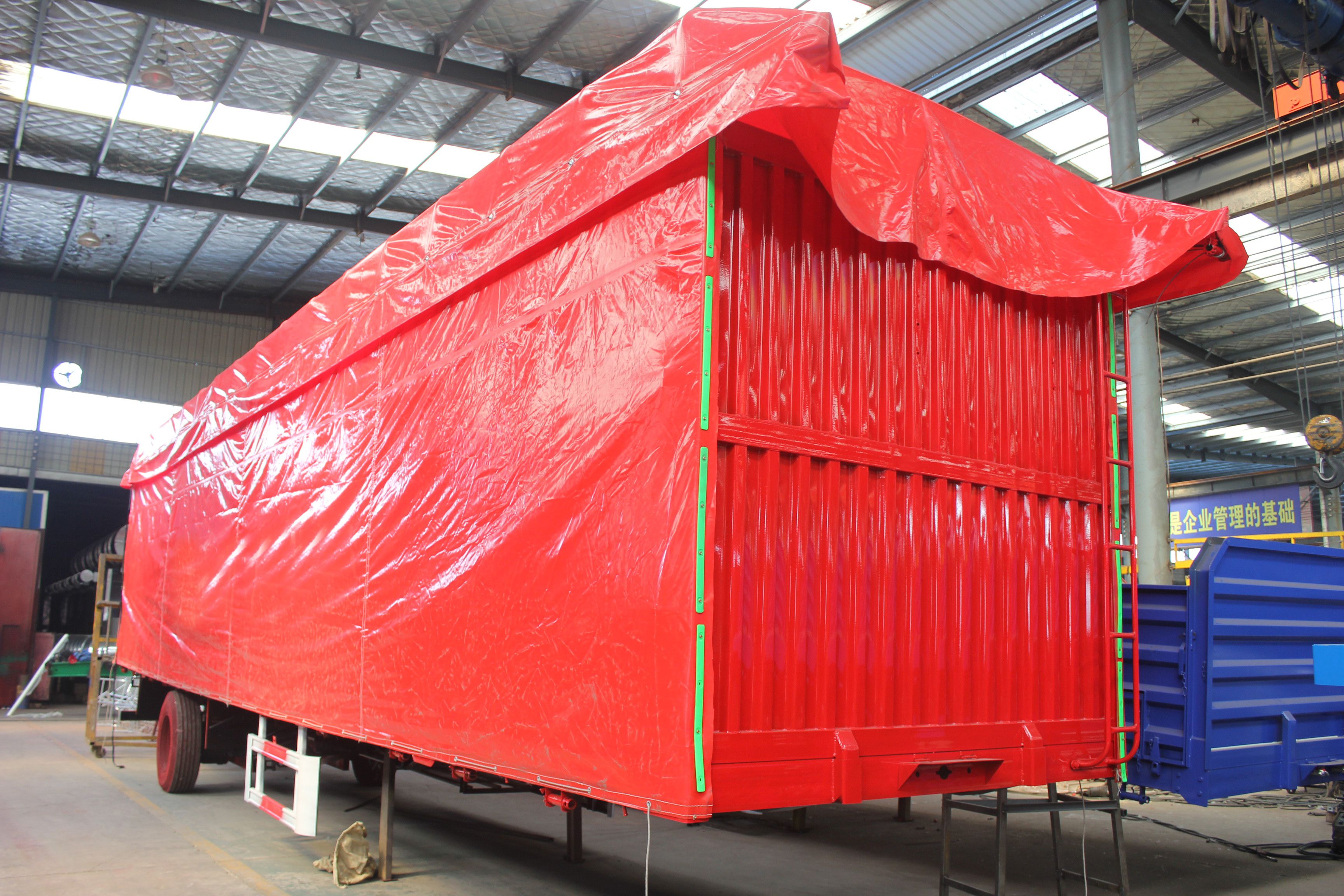 Side Wall/Curtain Side/Fence Semi Trailer with Mechanical Suspension and 12R22.5 Tires