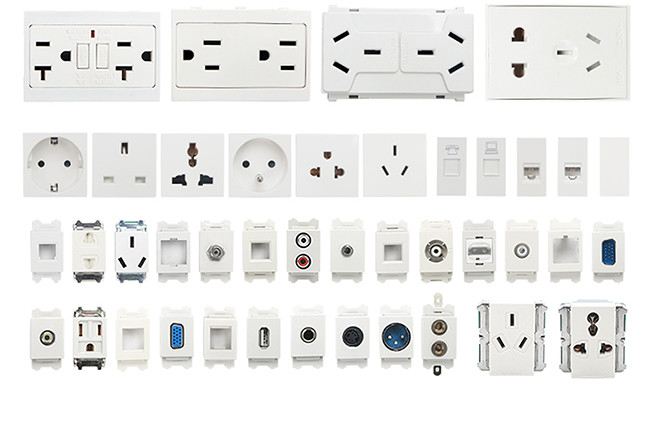 Silver Panel GCC Certificate Pop Up Floor Socket 13A 250V UK Standard For Hotel