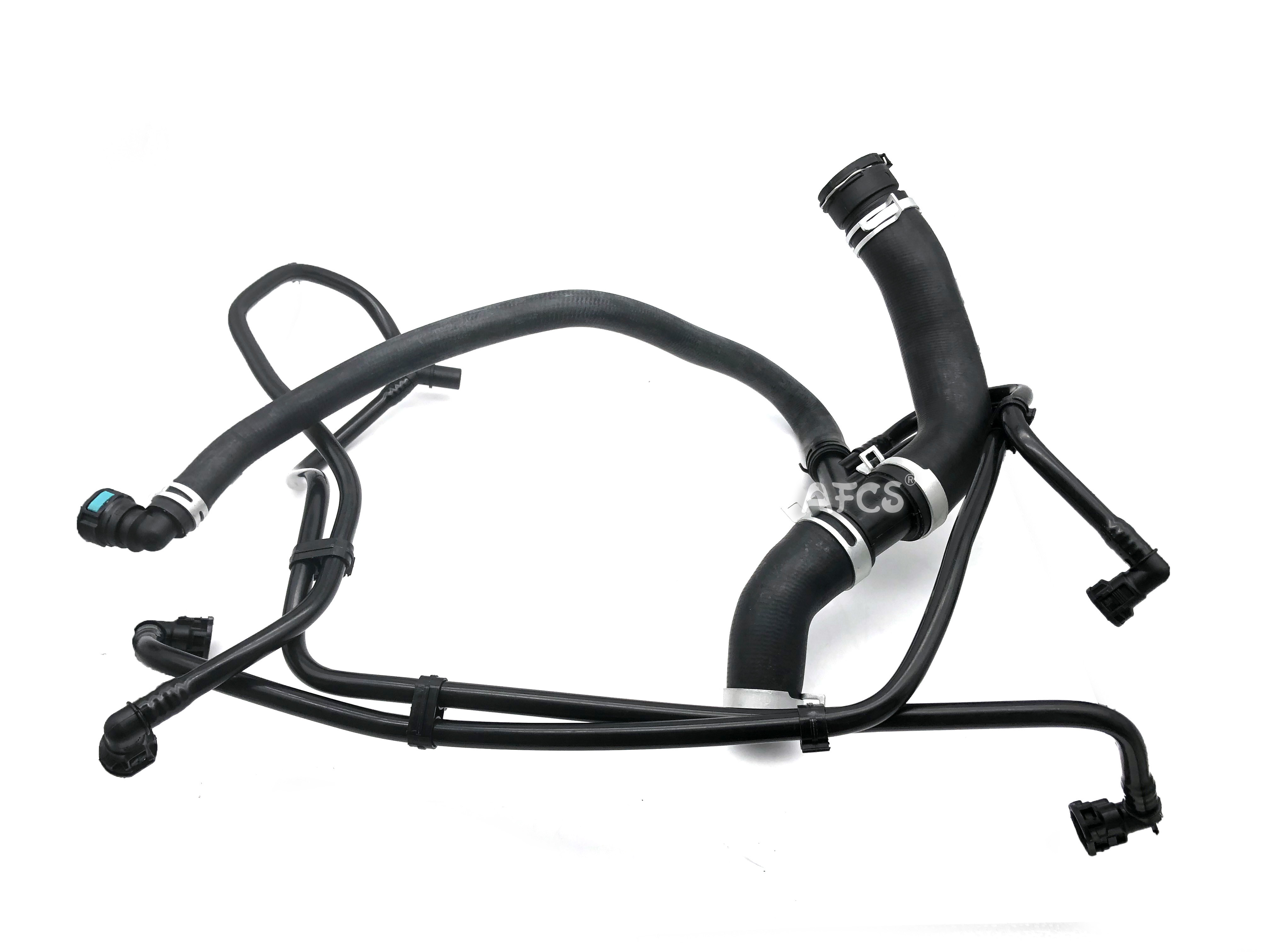 LR034637 LR042893 Radiator Coolant Hose For LAND ROVER RANGE ROVER IV