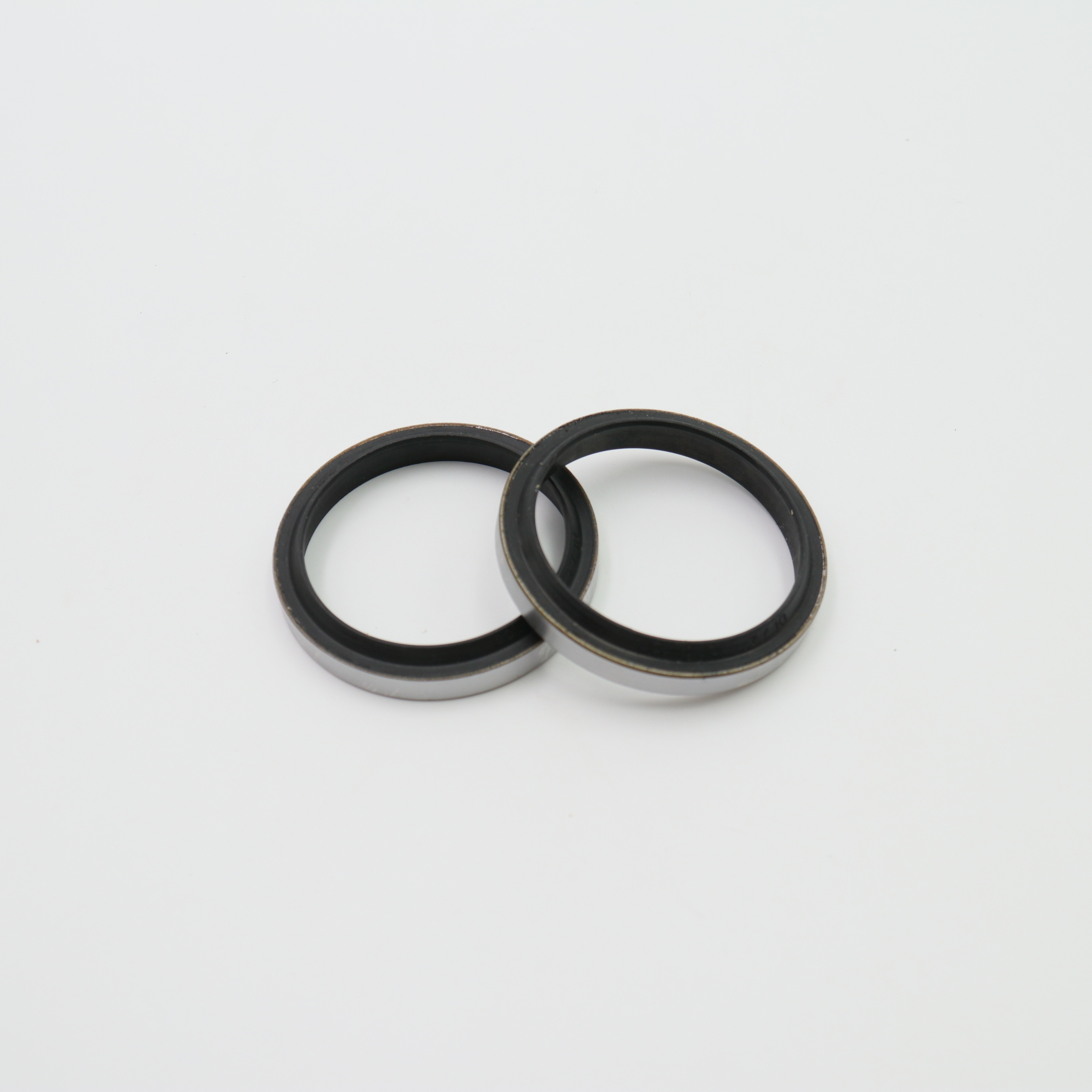 GA NBR O Ringe , Engineering Machinery X Ring NBR VMQ Material