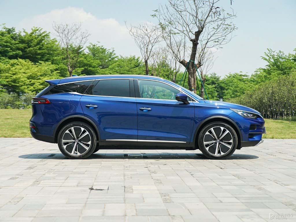 Existing Vehicles High Cost Performance New Energy Vehicles Electric Car for Adult Made in China High Speed Byd Tang Adult