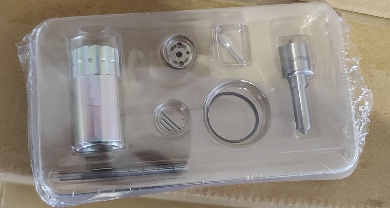 Diesel Engine Overhaul Kits 095000-9560 Common Rail Repair Kit