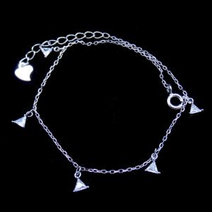 China Simple Engagement Charm Bracelet , Triangle Shape 925 Sterling Silver Jewelry wholesale