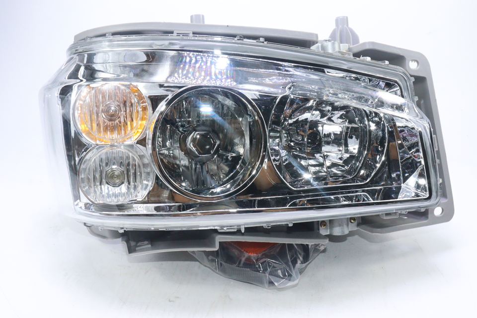 2006-2009 Heavy Duty Truck Parts For ISUZU NPR Truck Light Accessories Headlamp Headlight