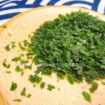 Customizable Dried Sea Lettuce Umami Taste , Green Laver Seaweed Thin Sheets
