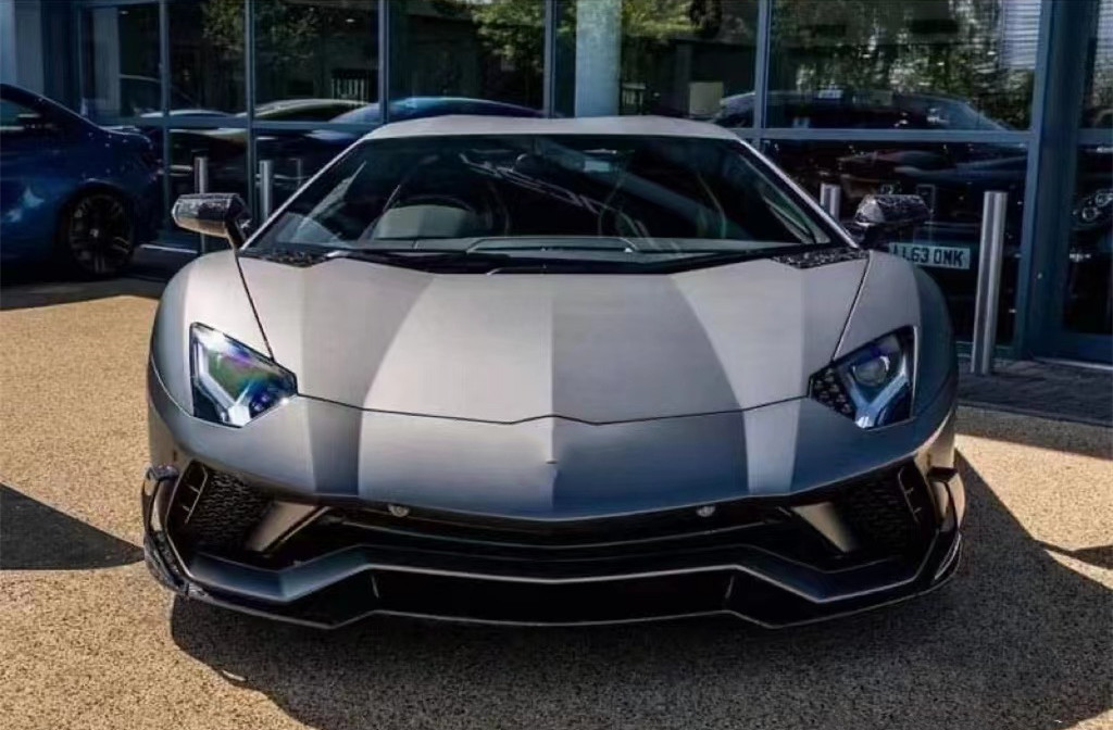 Carbon Fiber Body Kit for Lamborghini LP740S LP740S Upgrade Upgraded MSY Style Front Shovel Diffuser Spoiler Body Kit