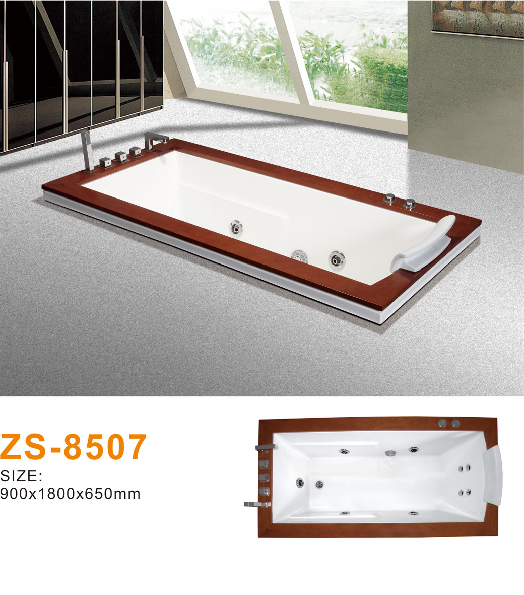 Space-Saving Compact Acrylic Freestanding Jacuzzi for Smaller Bathrooms without Sacrificing Comfort or Powerful Hydrotherapy