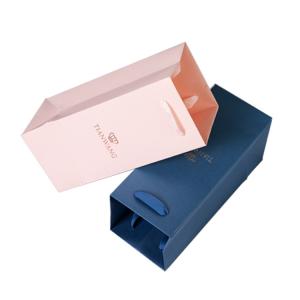 China Customized Paper Gift Bags Luxury Watches Jewelry Cosmetic Gift Bag wholesale