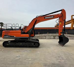 China Doosan DX300 Used Excavator 30Ton Heavy Equipment Machine Digger wholesale