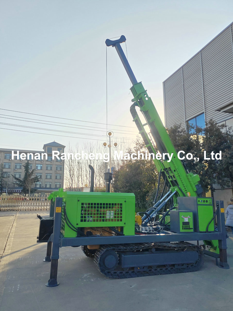 1200m Depth Full Hydraulic Core Drilling Rig With Yuchai Engine 6 Cylinders 92KW