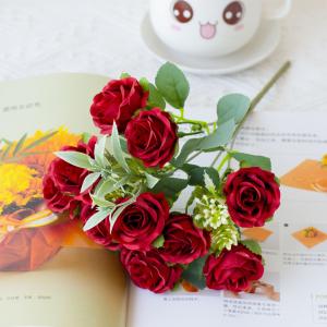 China Small roses are used to decorate wedding bouquets and hotel home furnishings wholesale