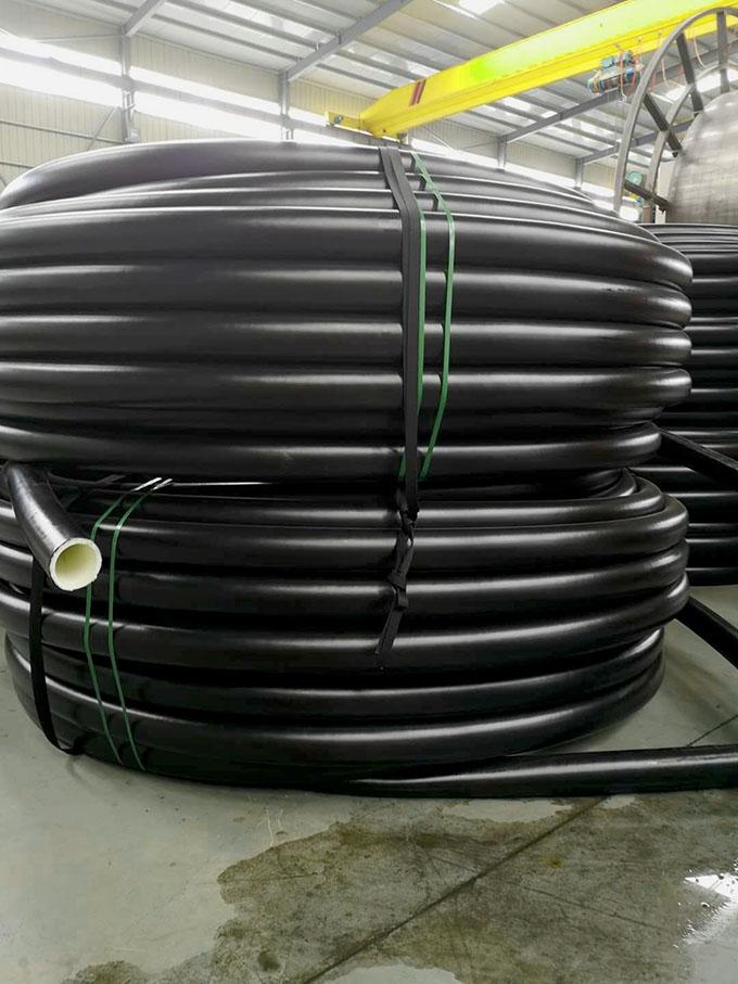 Reinforced Polyethylene Water Pipe Composite Anti Static Plastic