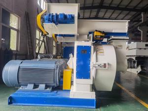 China 6mm To 12mm 2.5TPH  Wood Sawdust Pellet Press Machine Horizontal Roller Mill wholesale