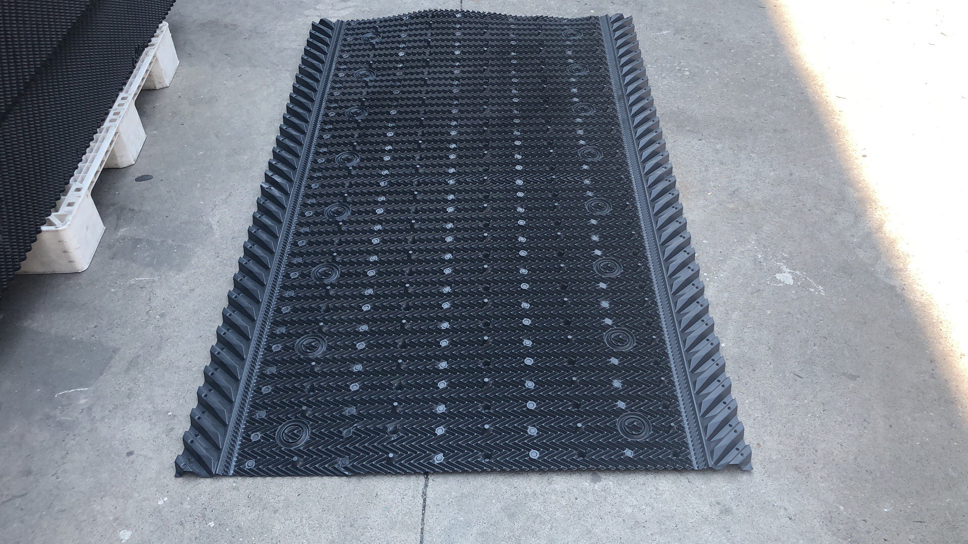 Black International Cooling Tower Fill PVC Film Fill Cooling Tower Media For Water Cooling Systems