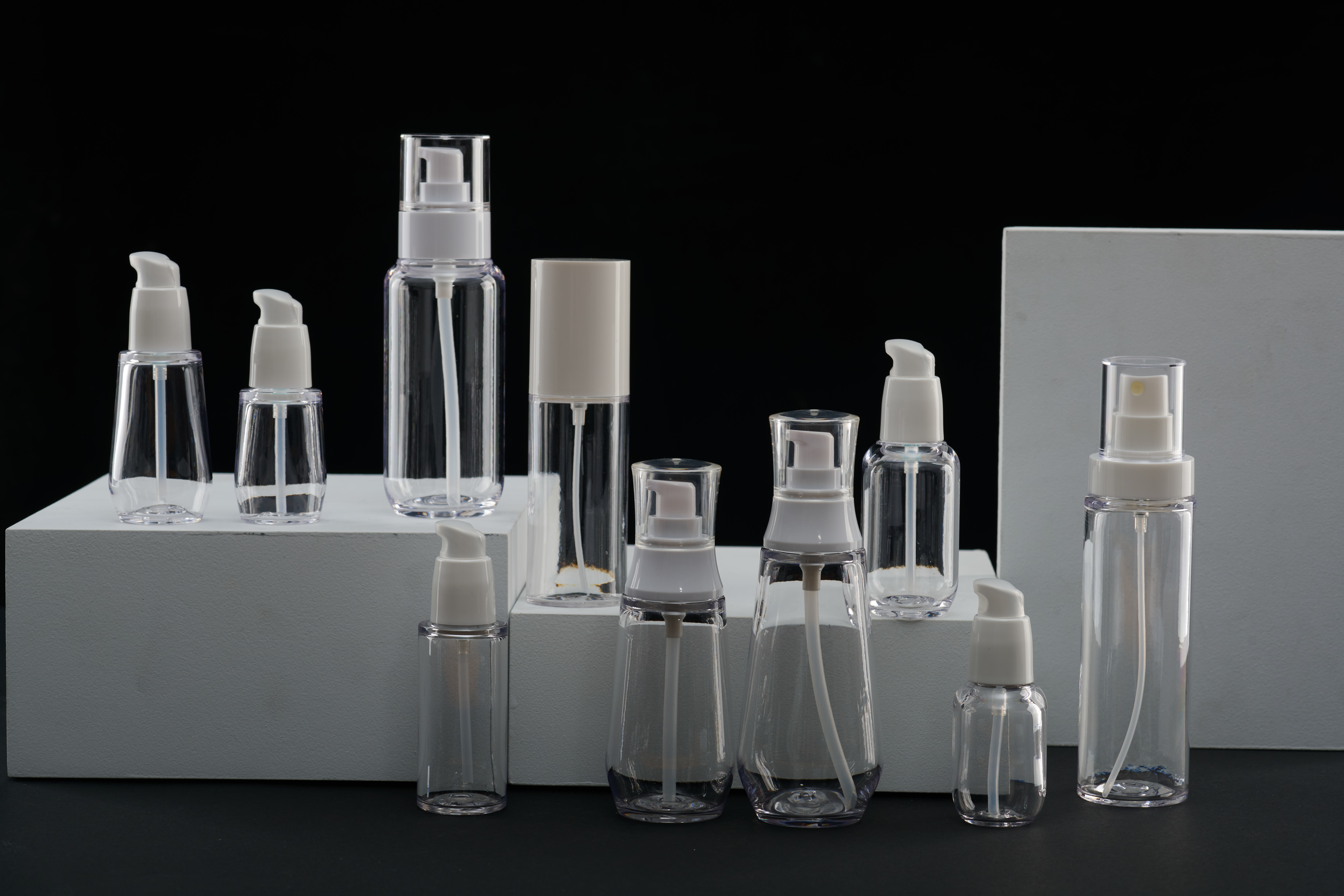 Luxury Plastic Cosmetic Bottles Thick Wall Transparent 30ml 60ml 100ml Sprayer