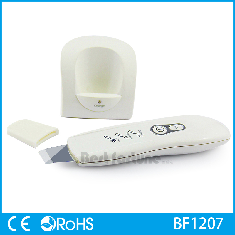 Mini Ultrasound Skin Scrubber , Ultrasonic Face Scraper DC 5V Output Volt