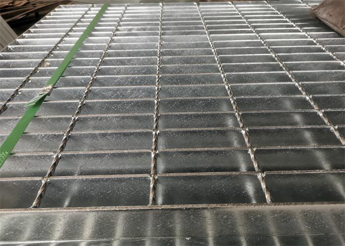 5mm Thick Q235 Carbon Steel Grating Plate Electric Galvanized