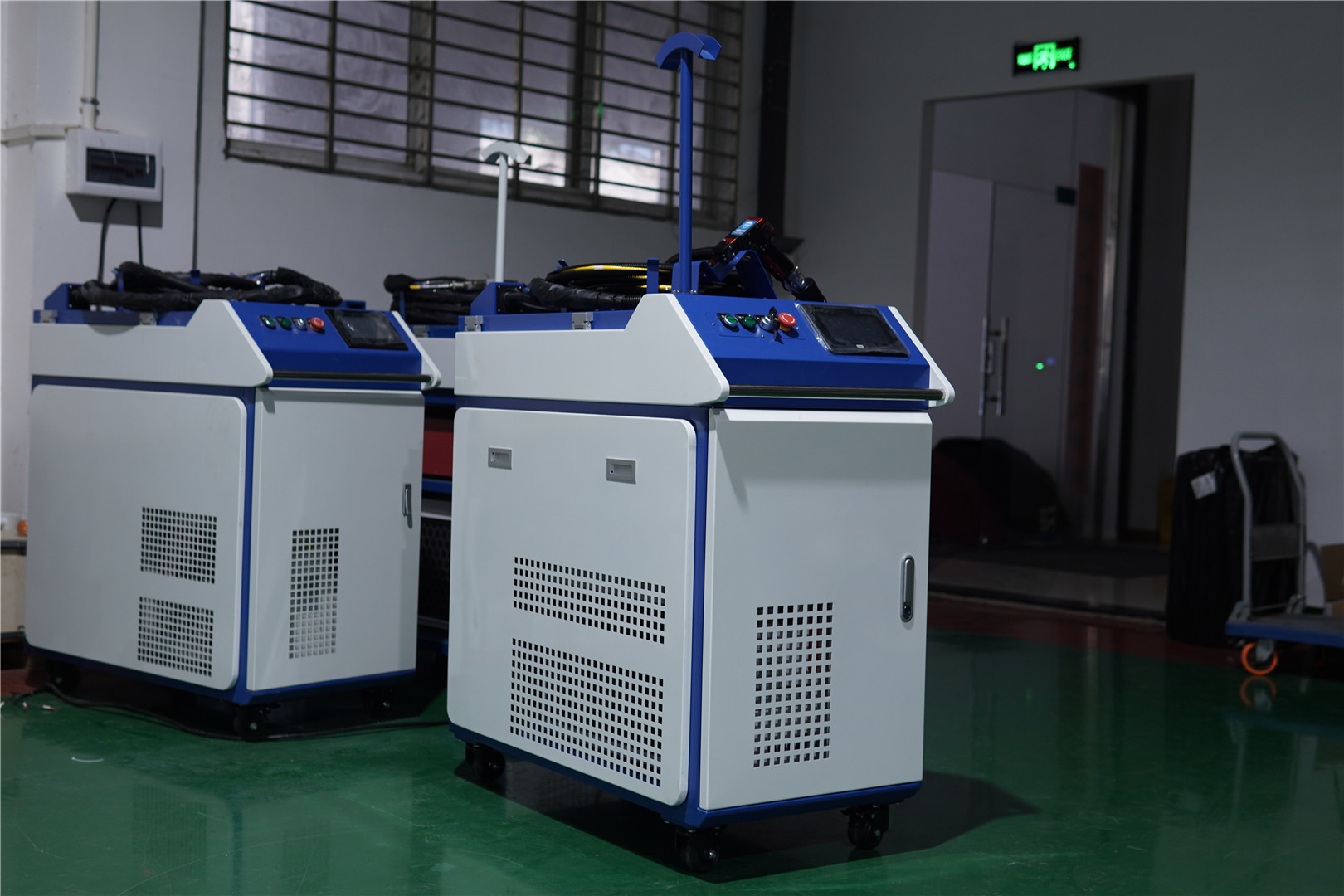 Handheld 1500w Raycus Fiber Laser Welding Machine