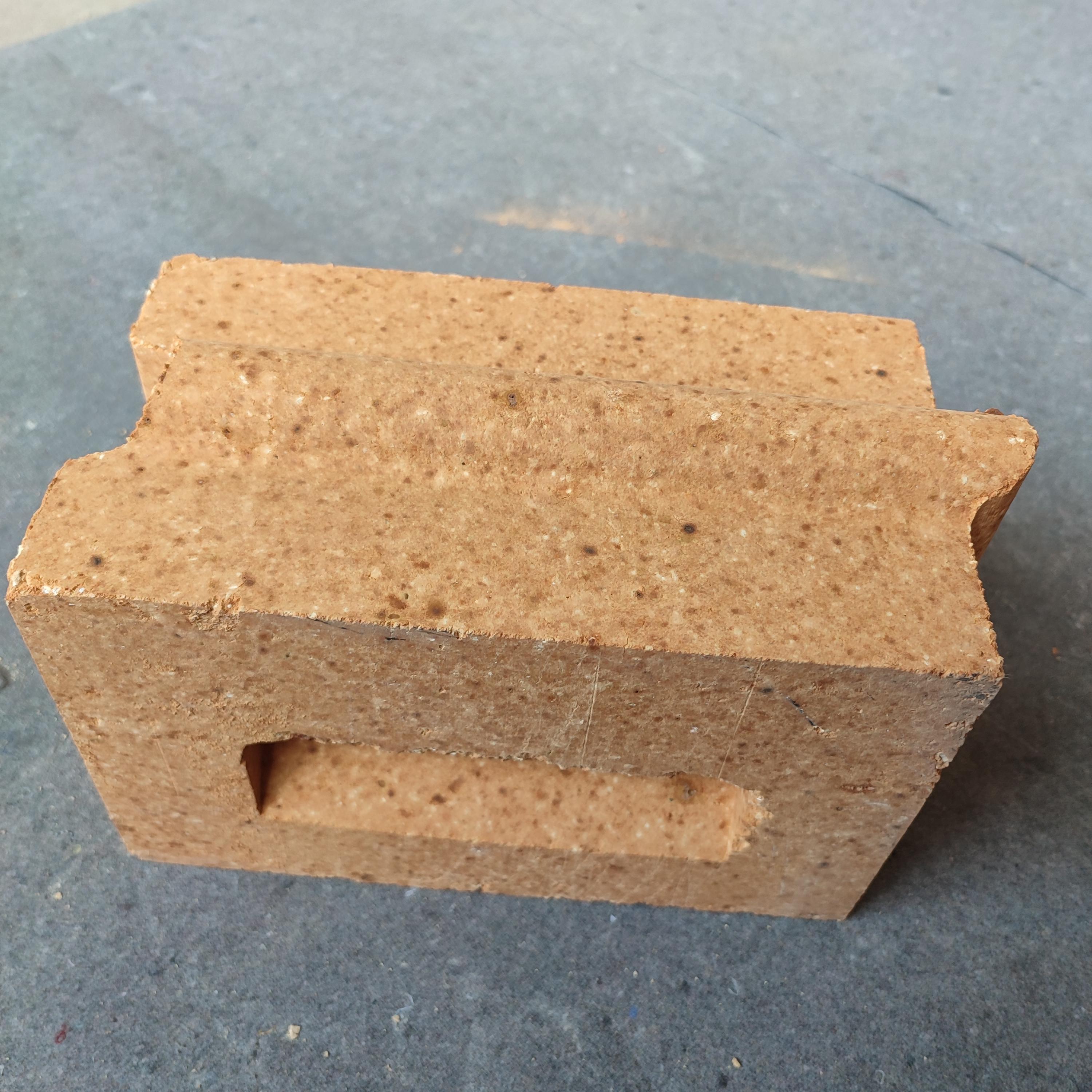 High Alumina Bauxite 92% Ceramic Wear Resisting Brick with Excellent Wear Resistance