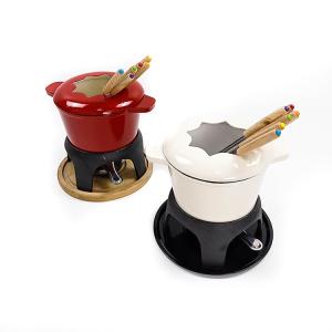China OEM Cast Iron Fondue Non Stick Enamel Cheese Fondue Pots 1.5 Quart wholesale