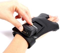 China IP65 Level Rugged Wireless Glove Barcode Scanner wholesale