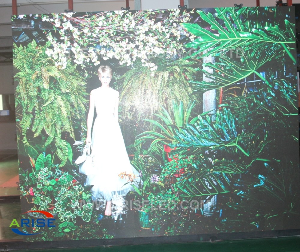 P1.914mm indoor HD LED displ ay Full colorP1.667 indoor HD LED display P1.2 HD indoor le