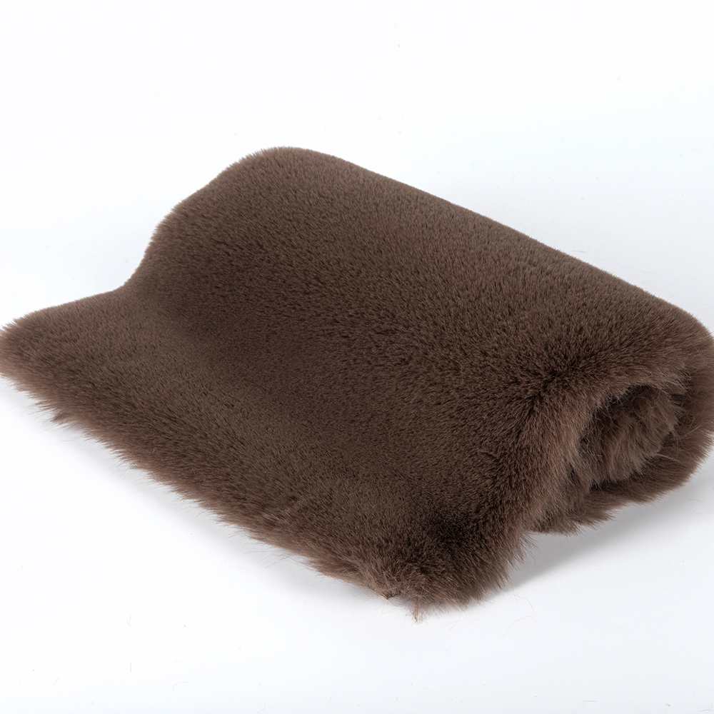 Knitted Luxury Long Pile 100% Polyester Fake Rabbit Faux Fur Fabric for Hood and Scarf