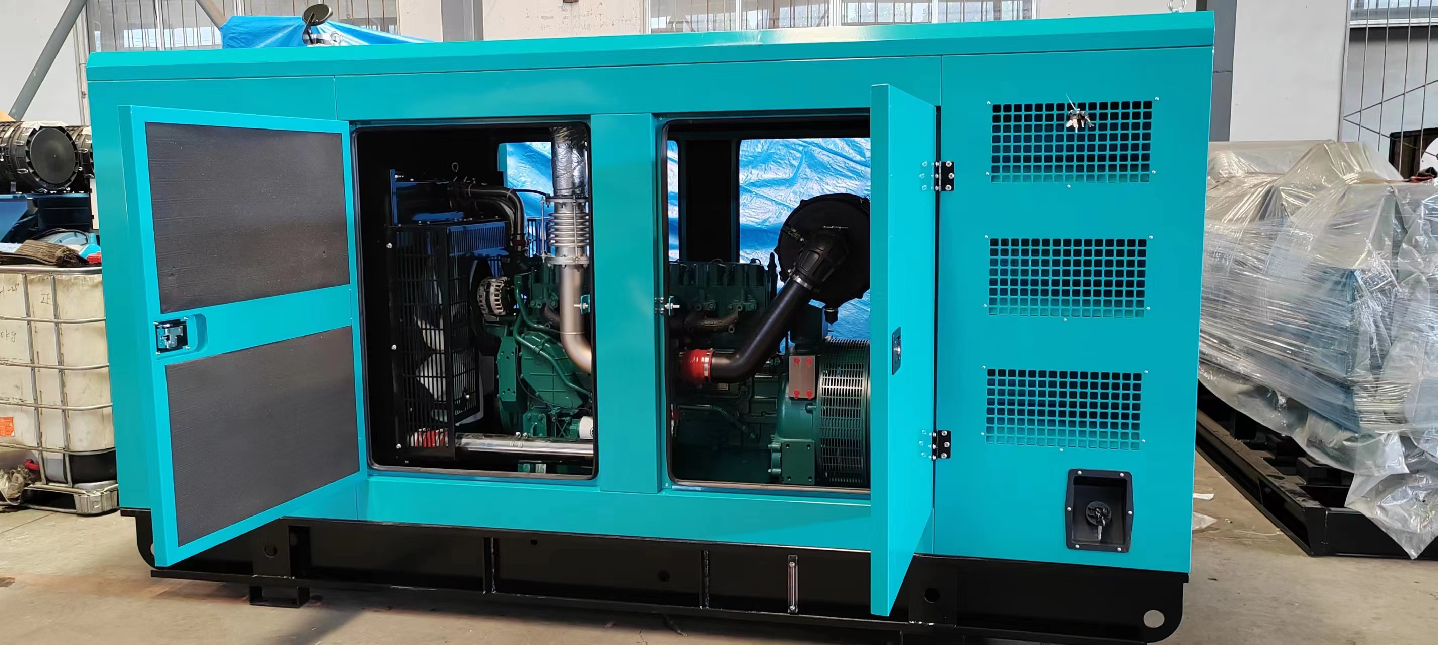 200KW Weichai Diesel Generator Set with ISO9001 Certification and Water Cooling System