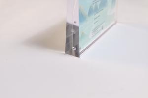 China Decorative Customized Magnetic 19 Inch Acrylic Digital Photo Frame Double Sided wholesale